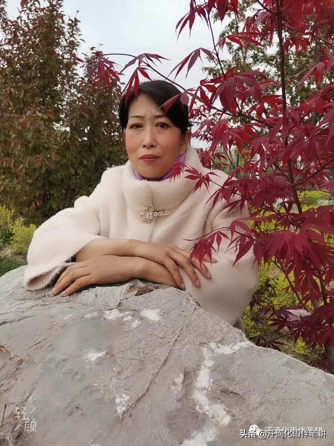 「山东诸城夏明娟」原创//高粱