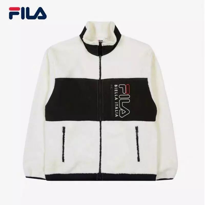 杨幂魏大勋真的是情侣吗,杨幂魏大勋情侣装现身同一小区