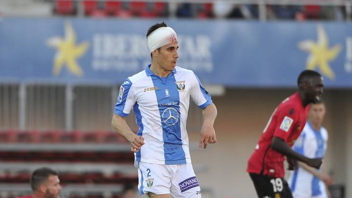 五大联赛中最残忍的犯规,五大联赛犯规最多的球员