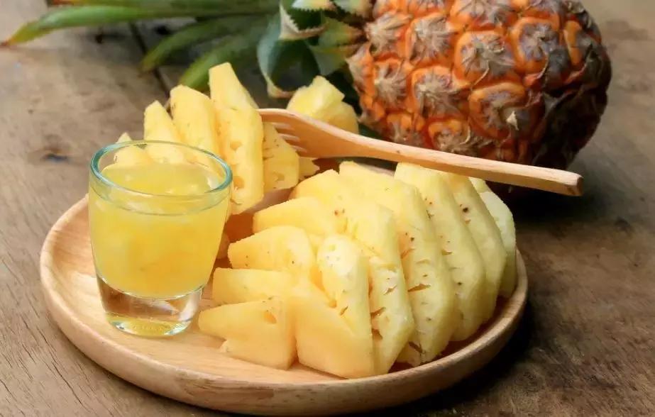 鎶よ儍鍏诲績娑﹁偤椋熻氨 (鏅氫笂鍚冧粈涔堣ˉ姘旇娑﹁偤鍙堝仴鑴捐儍)