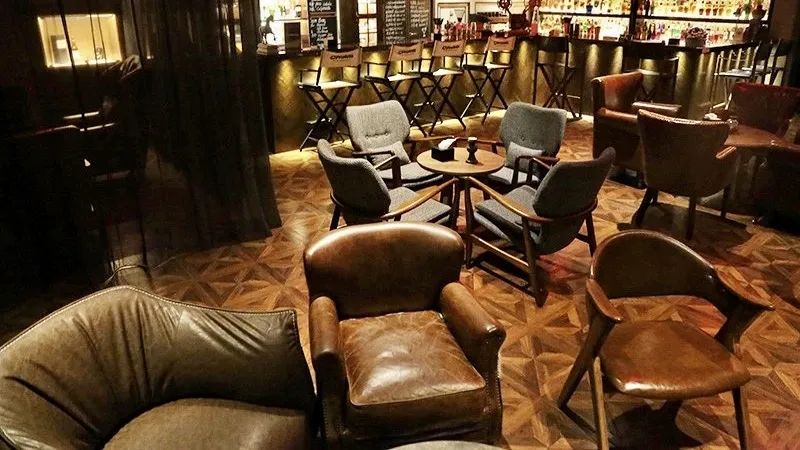 《七夕保命指南》：别再送花吃饭，这三个地方请男生直接抄作业