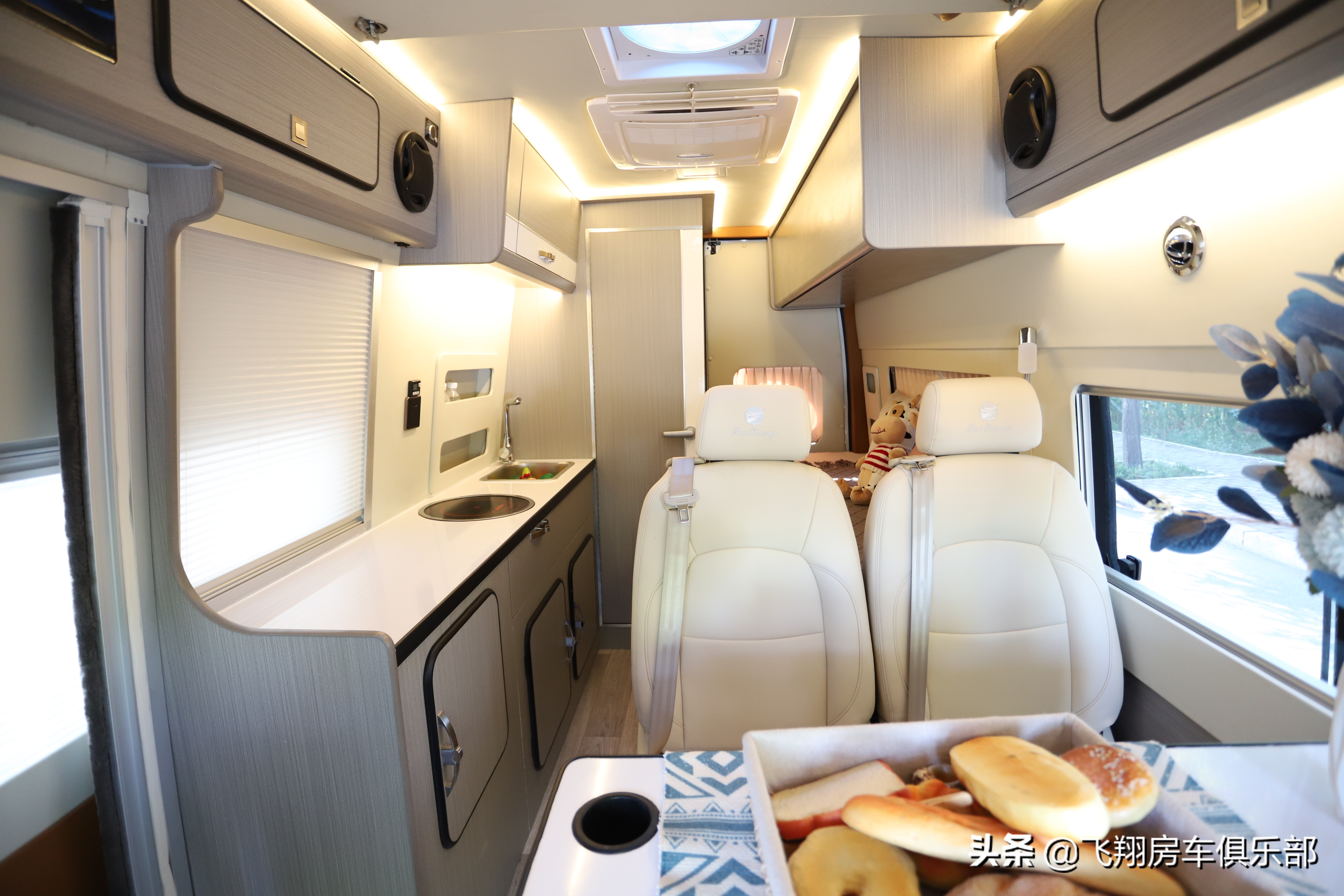 福特新世代prob型房车,福特新世代全顺prob型房车6座