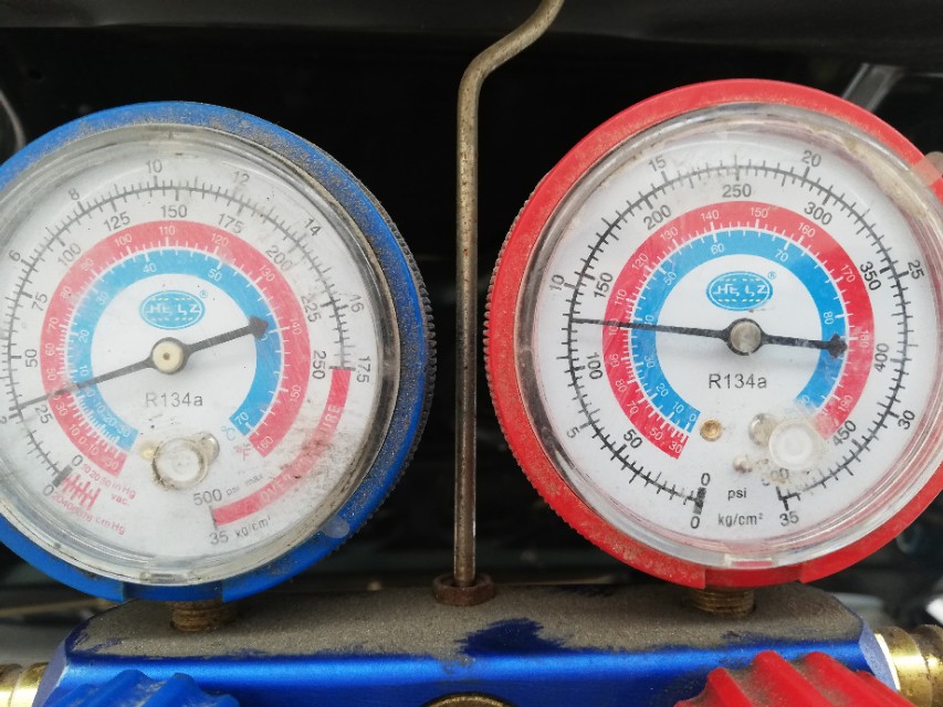 汽车空调压缩机坏了出现什么现象,汽车空调压缩机坏了啥现象