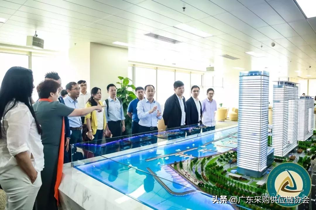 热烈祝贺集团年会圆满成功,热烈祝贺首届电商发展大会