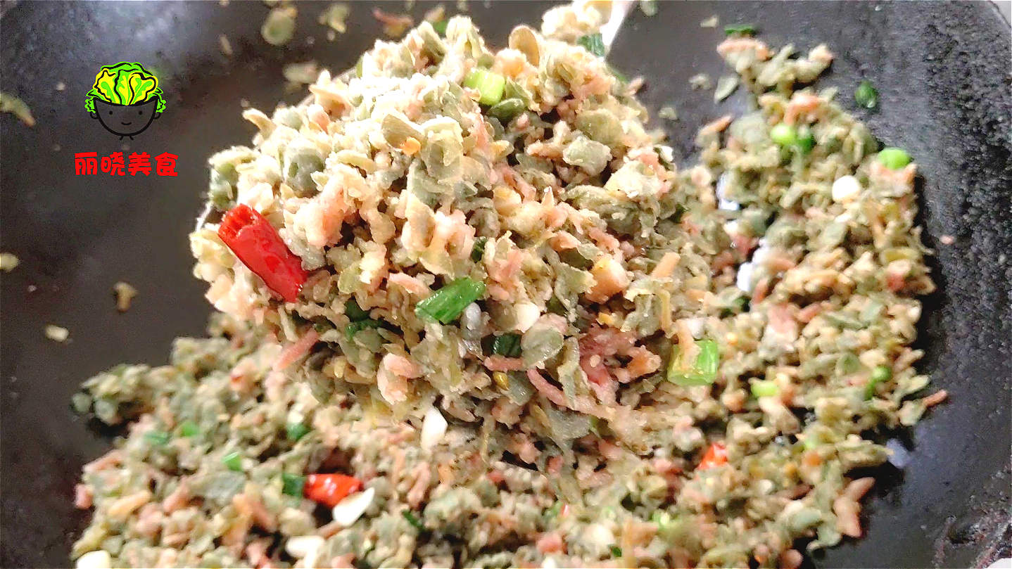 马齿苋怎么样做面食才最好吃,马齿苋和面粉一起烙饼