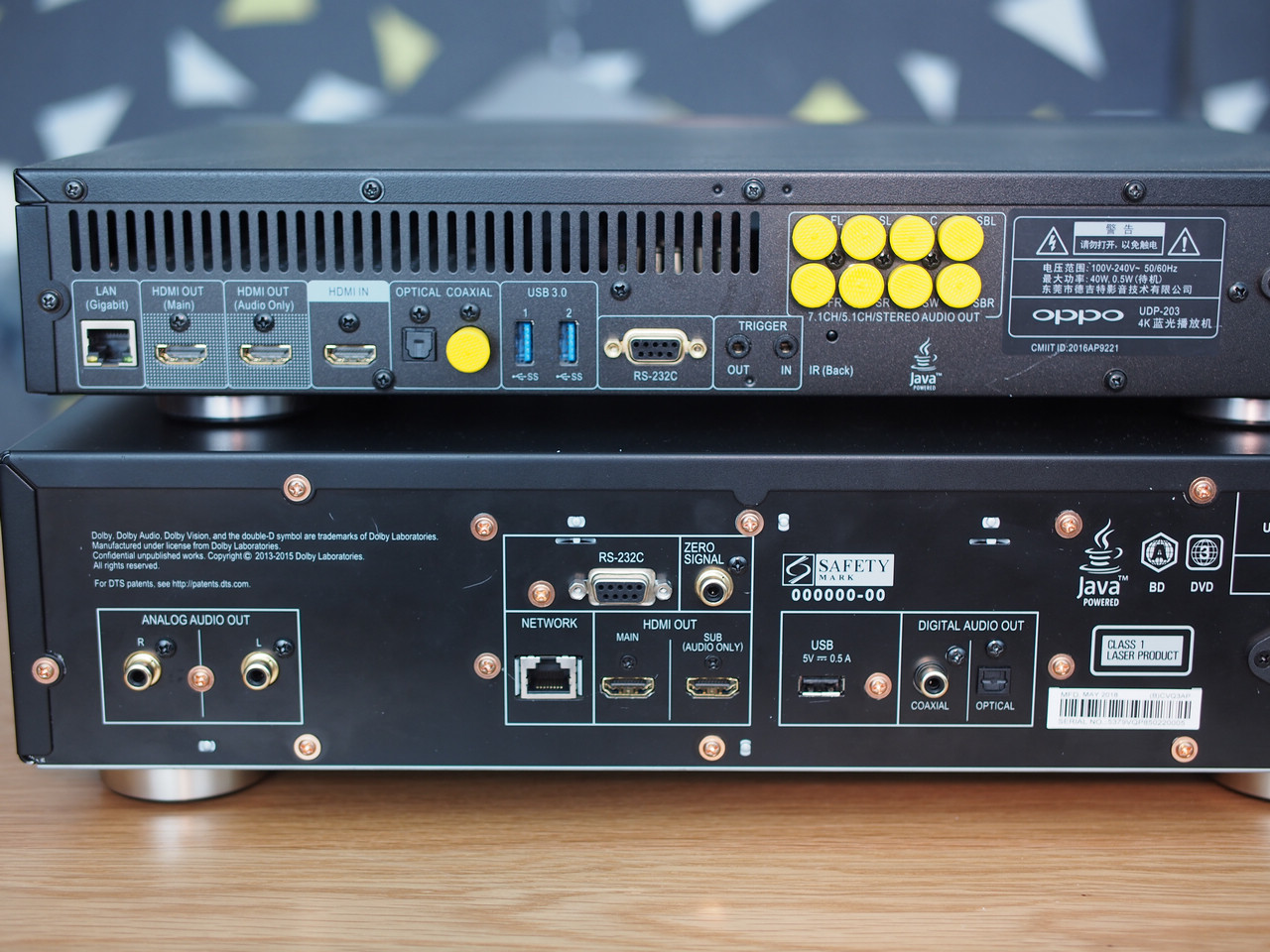 音画俱佳，操控稍弱——先锋UDP-LX500