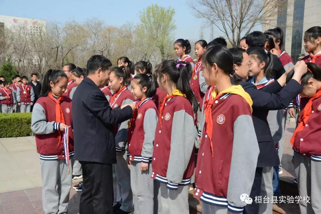 球场论英雄——中学部足球篮球班级联赛成绩公布