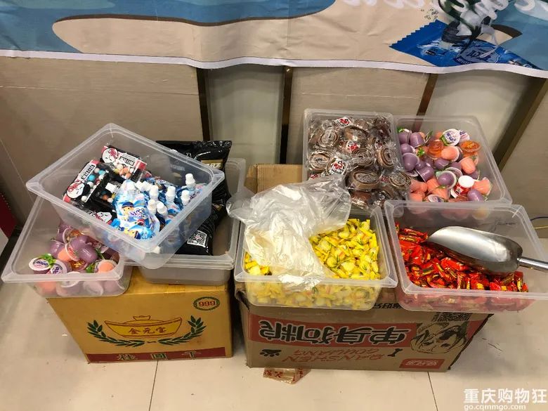 打工一天！揭秘全重庆同个套路的“江苏炒货”如何秒变雪糕批发