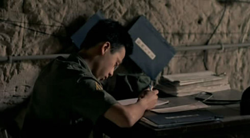 以两人的恋情为主轴,在爱情观之下追寻自然与生命的运行