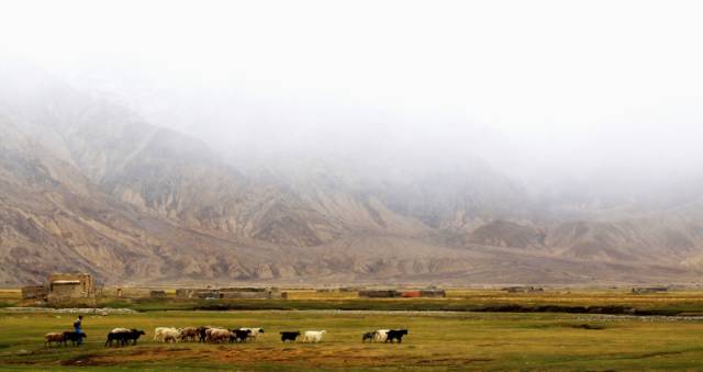 巴铁首条中国公路,震撼全球的中国公路