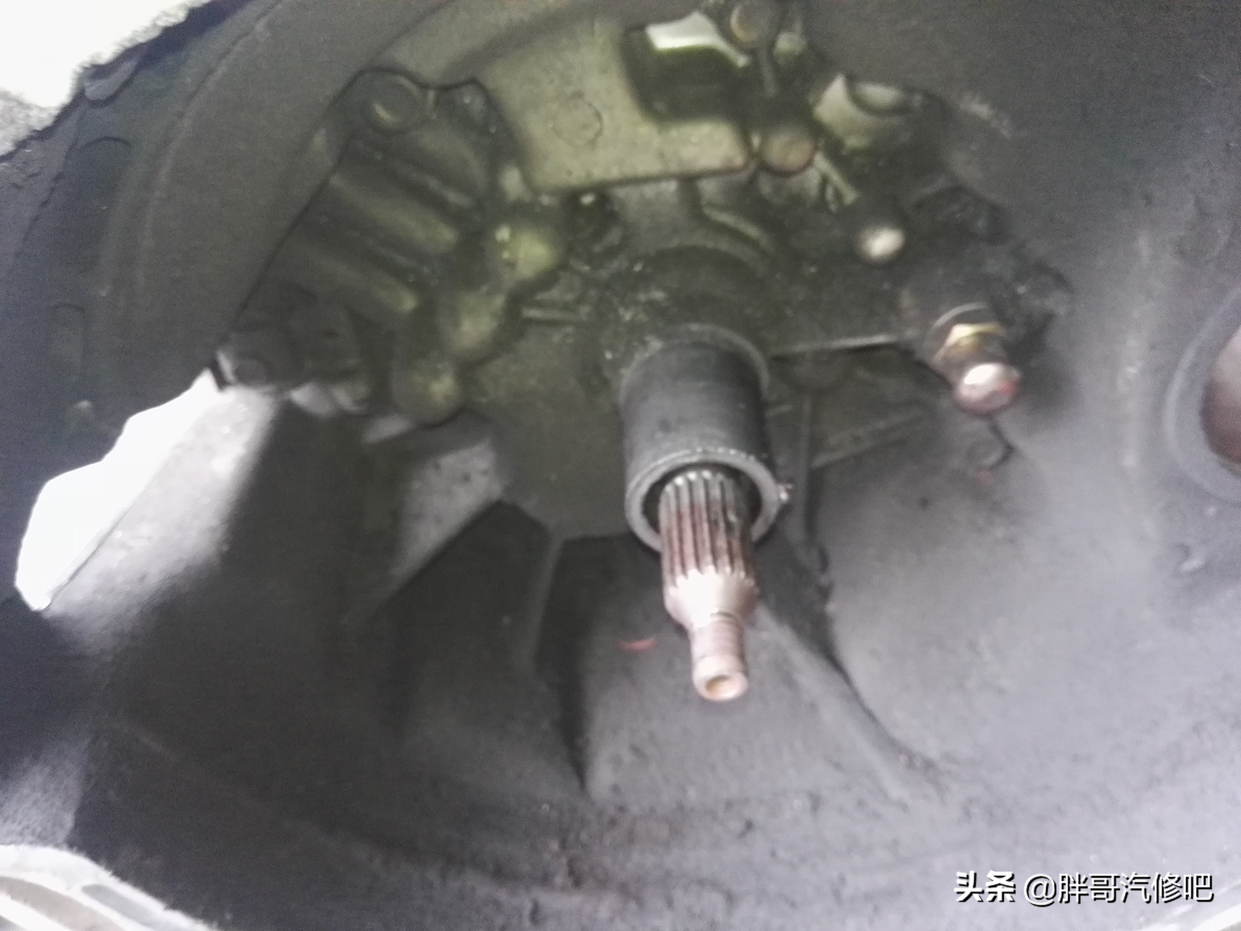 离合压盘轴承异响,离合器压盘卡簧脱落异响