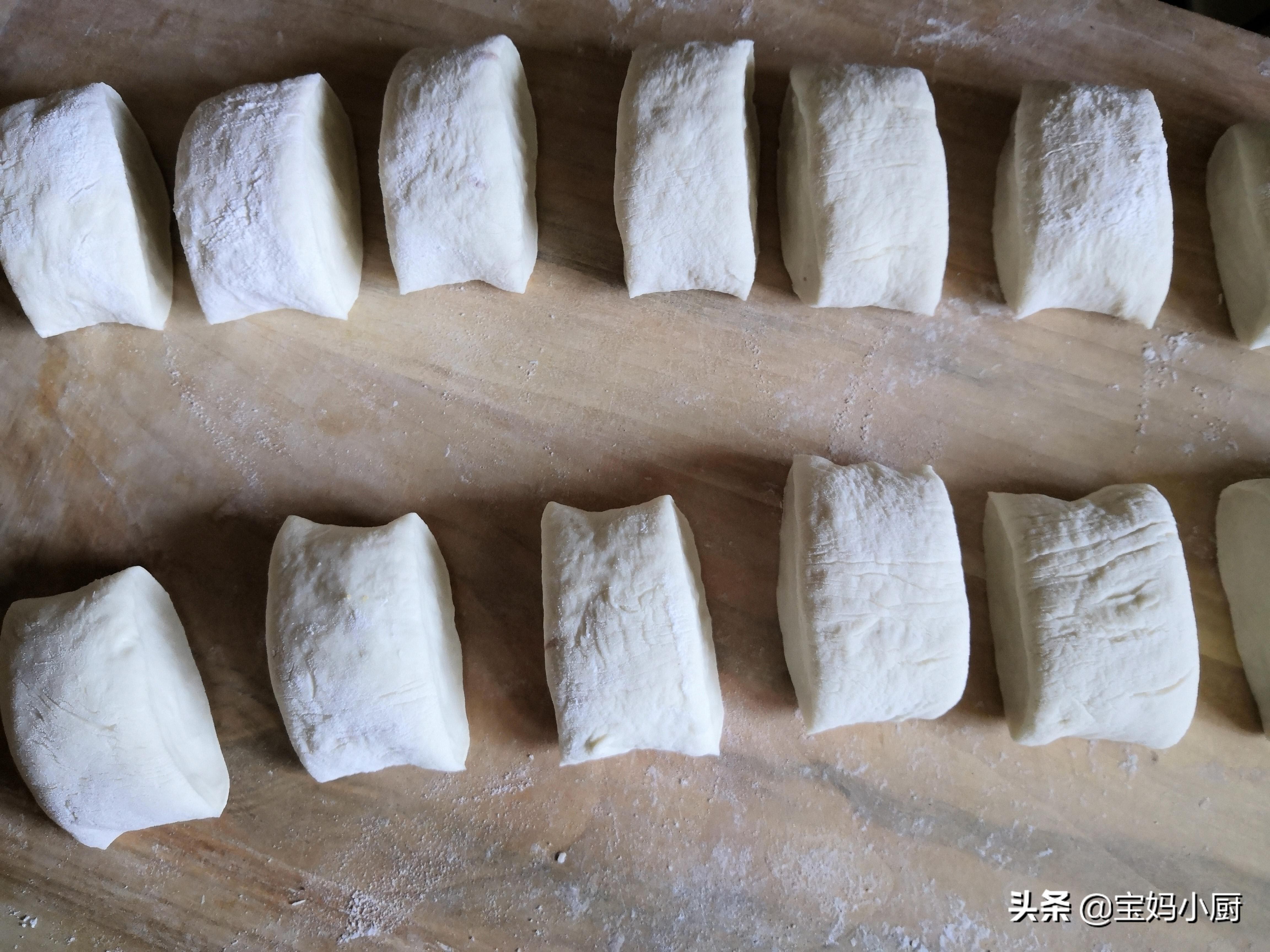 发面饼变硬了怎么吃,发面饼烙出来饼皮发硬怎么回事