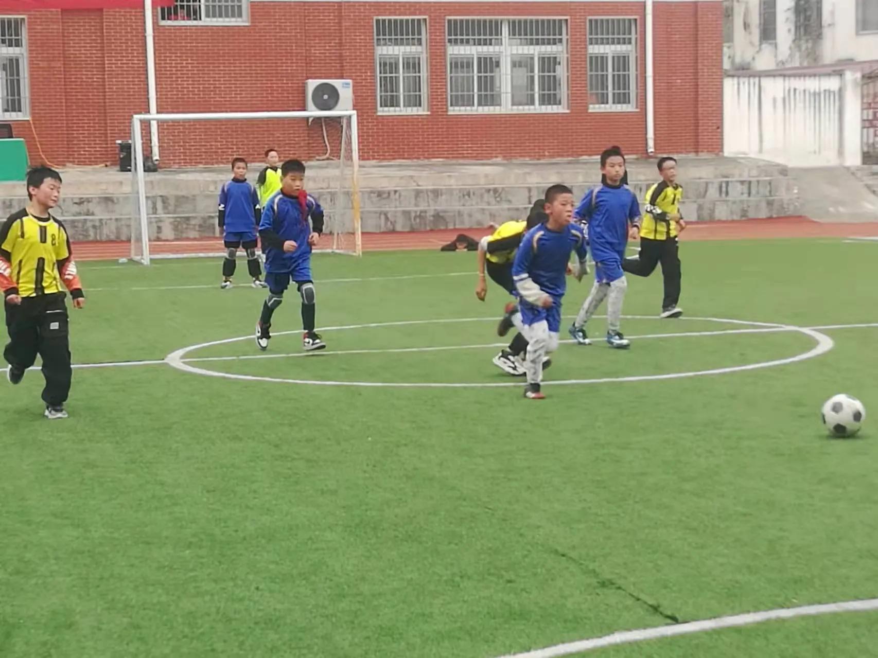 板场乡足球赛,旧街中心校足球比赛