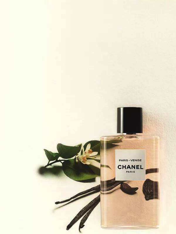 香奈儿香水300块正常吗,香奈儿香水3件套多少钱