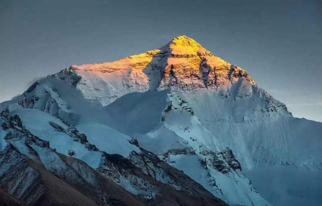 回顾世界最深的海沟,世界上最深的海沟神秘又可怕