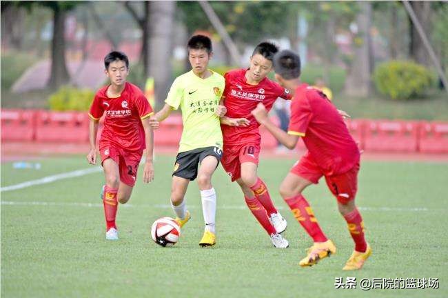 归化球员花费多少钱,归化足球运动员花费10亿