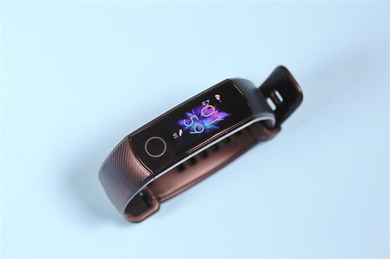 荣耀手环5i血氧测试准确吗,荣耀手环6与荣耀手环5对比评测