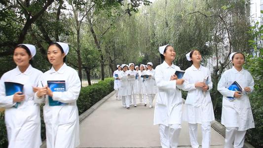 成都卫校护理专业招生要求,成都市卫校的招生要求