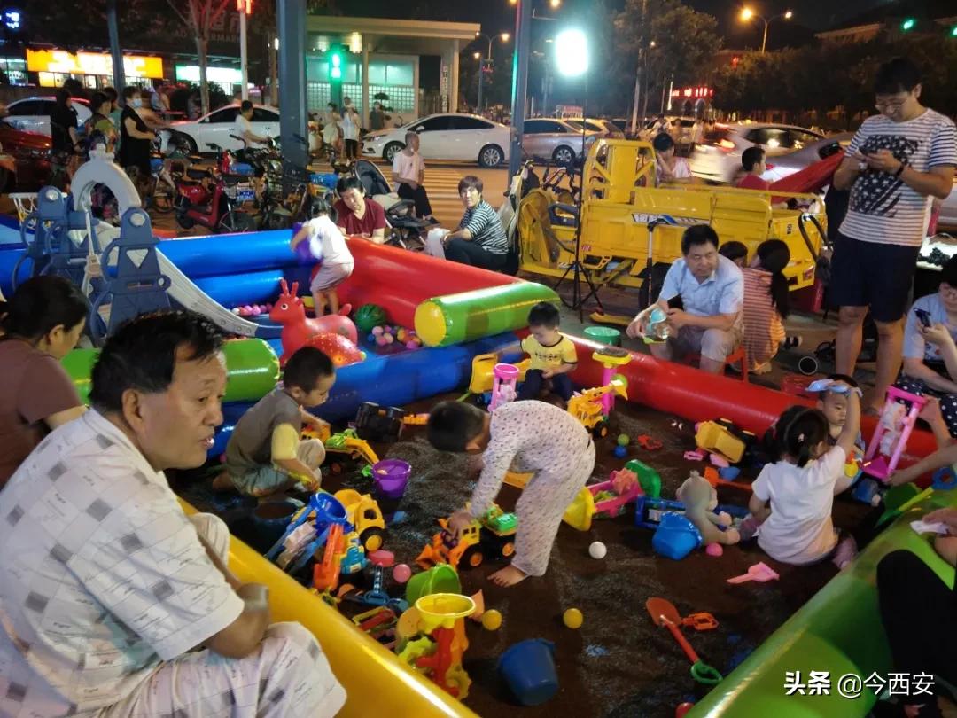 2020年,我家楼下店铺的开开关关