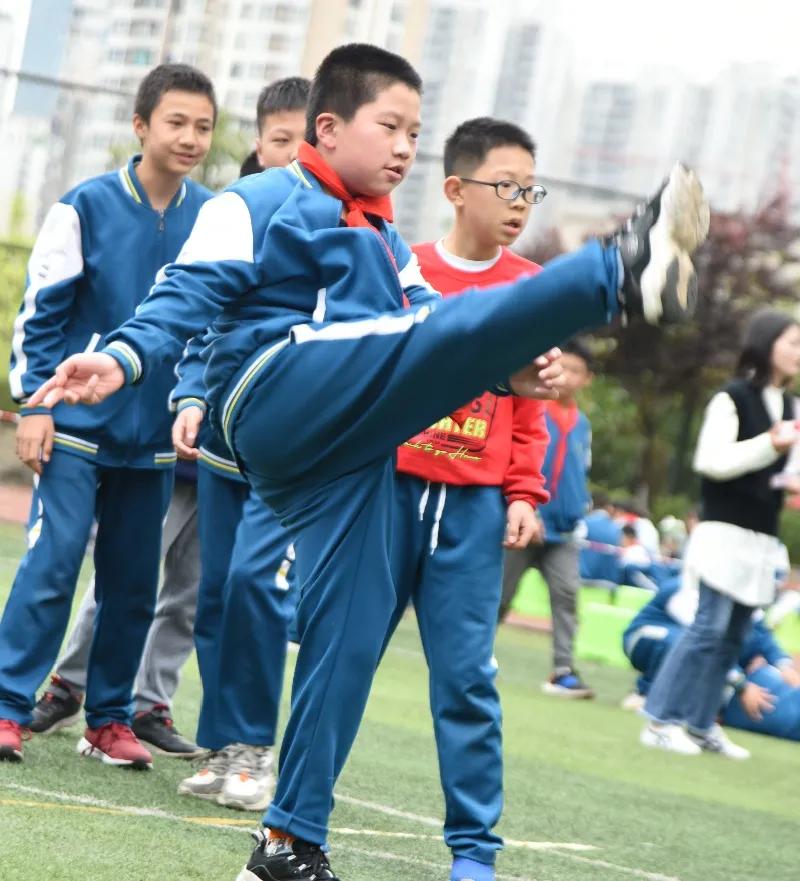 强健体魄展青春风采,锦绣小学活力操