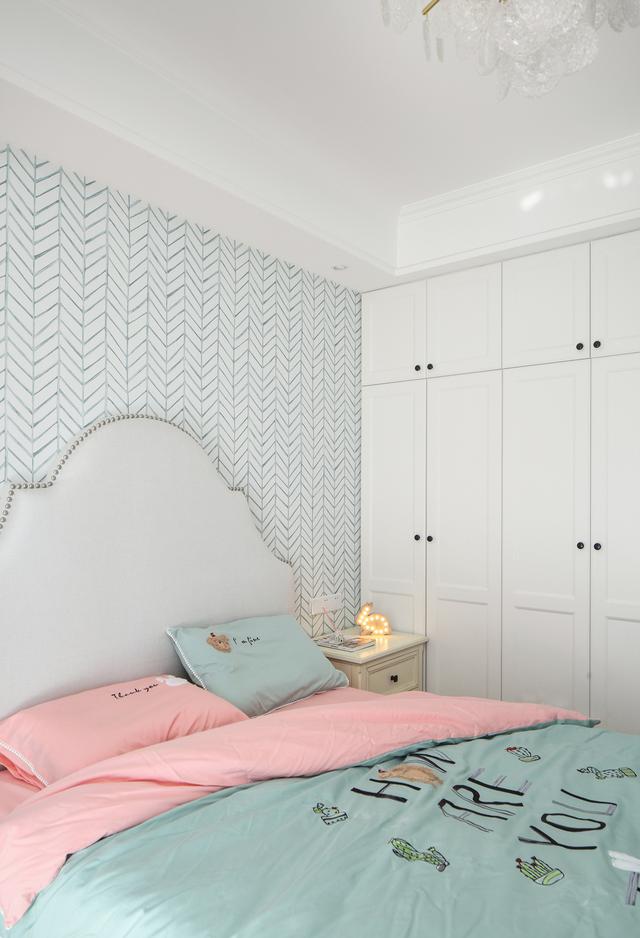 极简轻奢一面空白墙装饰,现代简约风拼色客厅背景墙效果图