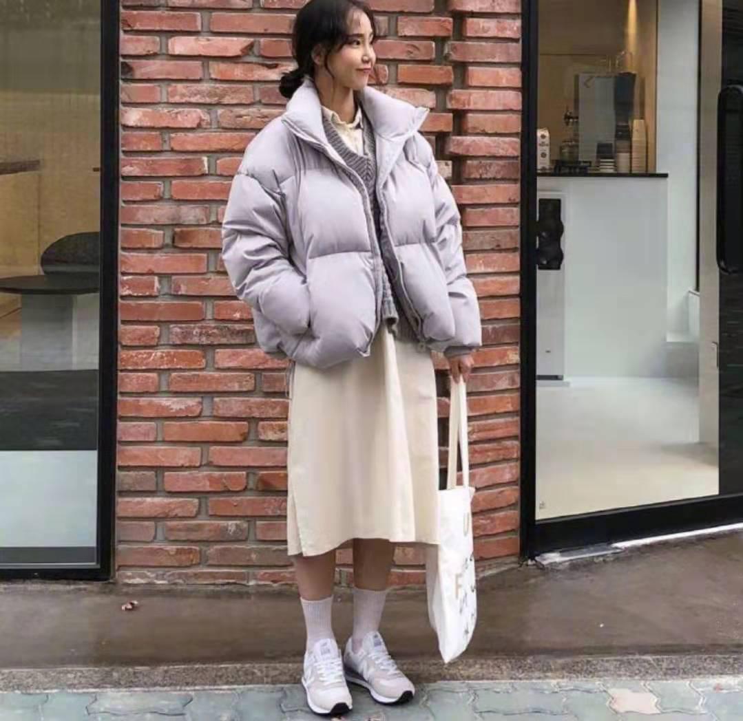 韩国街拍秋季女生穿搭潮,街拍韩国女孩穿搭示范