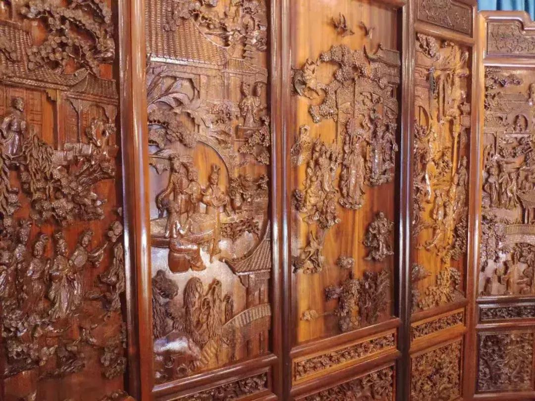 她17岁逃婚出深山，如今在无锡，开了南长街上最大的酒楼