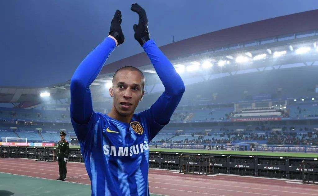 中超国内球员薪水一览表,中超江苏苏宁易购年薪