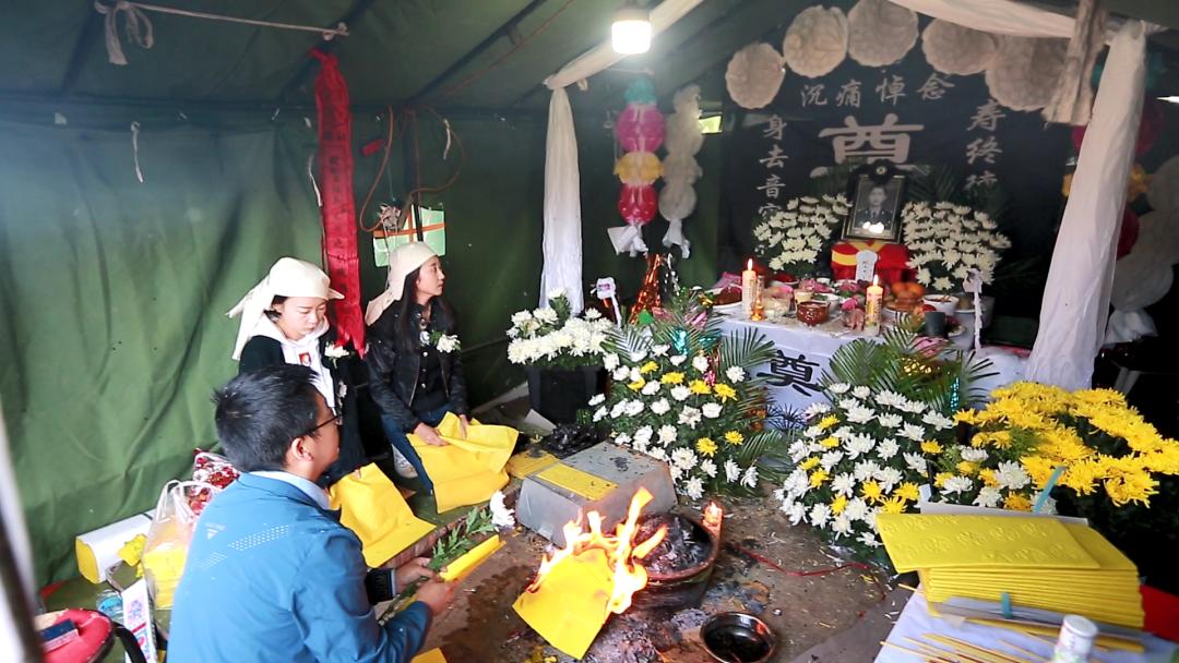 牺牲在高原的陆军,牺牲的少校