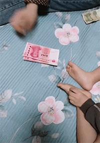 买了个保温杯，结果里面塞满了口红，这是买到假货了？