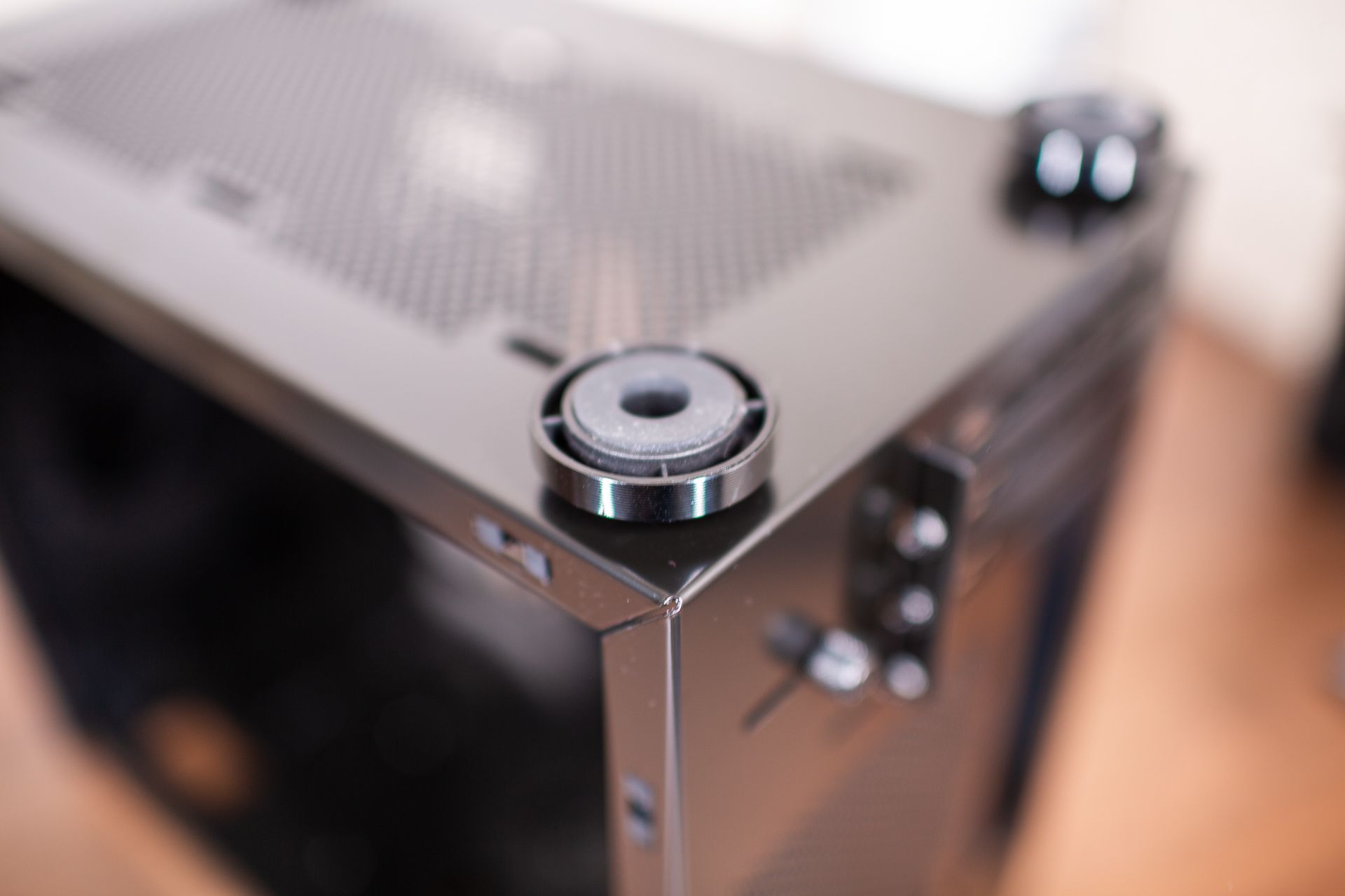 怎么打造一个itx电脑主机,自己装个itx小电脑