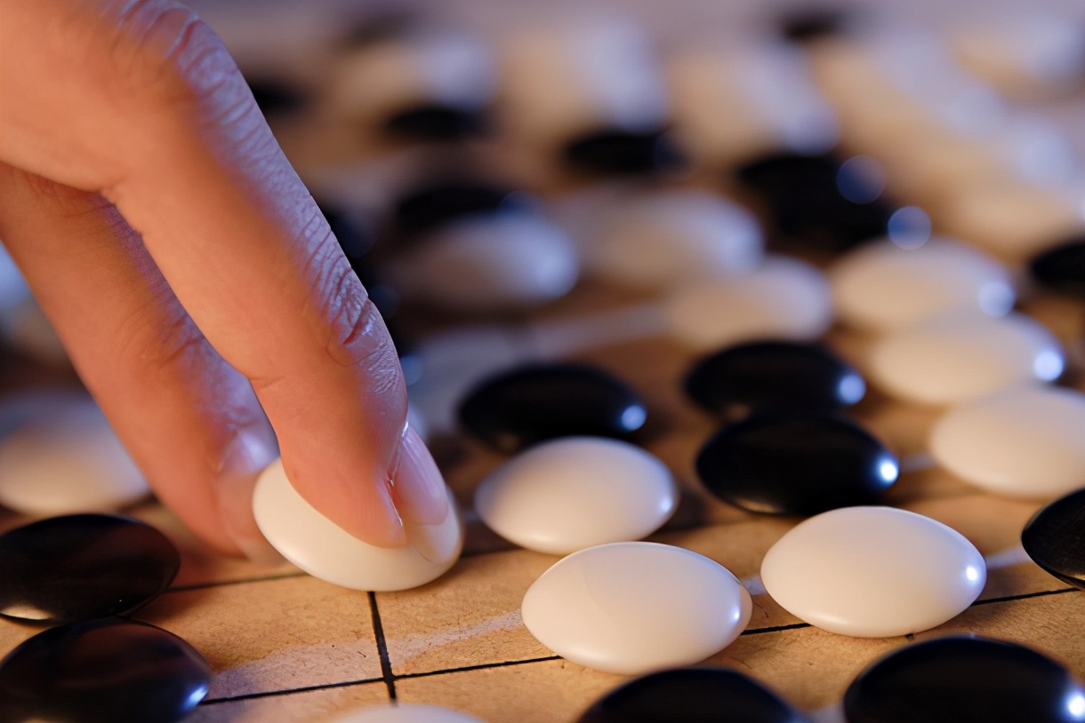 如何用《老子》取一念就微笑的小宝宝名，个个都濯清涟而不妖