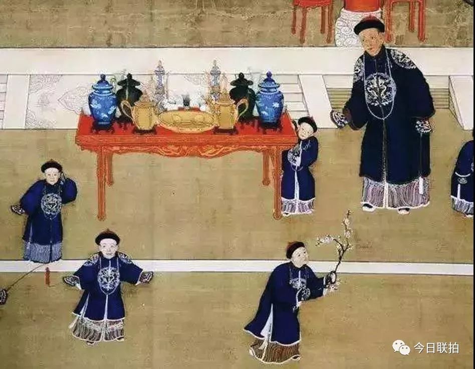 崇庆皇太后庆寿图,崇庆太后万寿图乾隆衮服