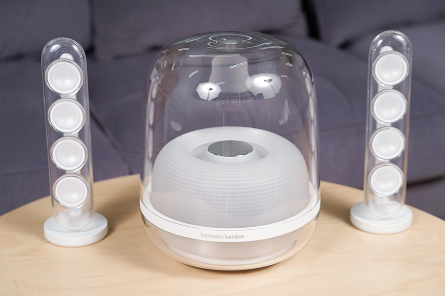 哈曼卡顿soundsticks4水晶四代,哈曼卡顿琥珀三代便携音响测评