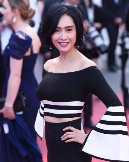 寮犻洦缁瓡鑲氱収杈熻埃,寮犻洦缁ぇ鑲氬瓙