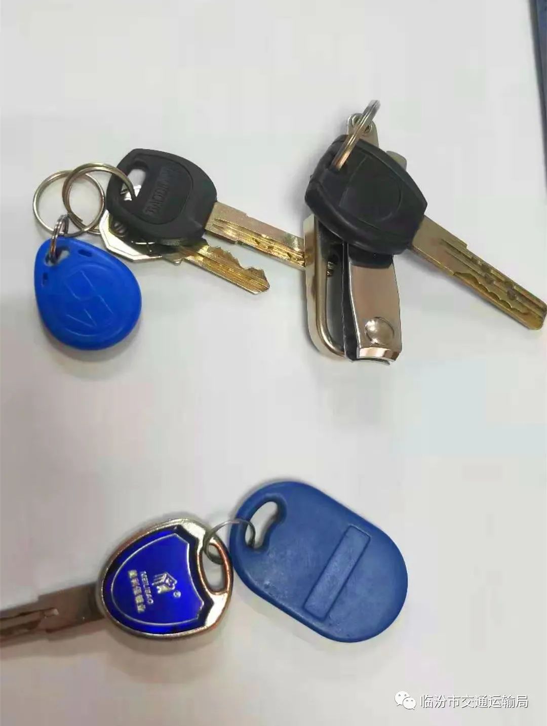 临汾新闻早知道|解放东街高架桥延期;临汾新打卡地;翼城招聘上百人;襄汾饼子创收6亿;出租车失物认领;