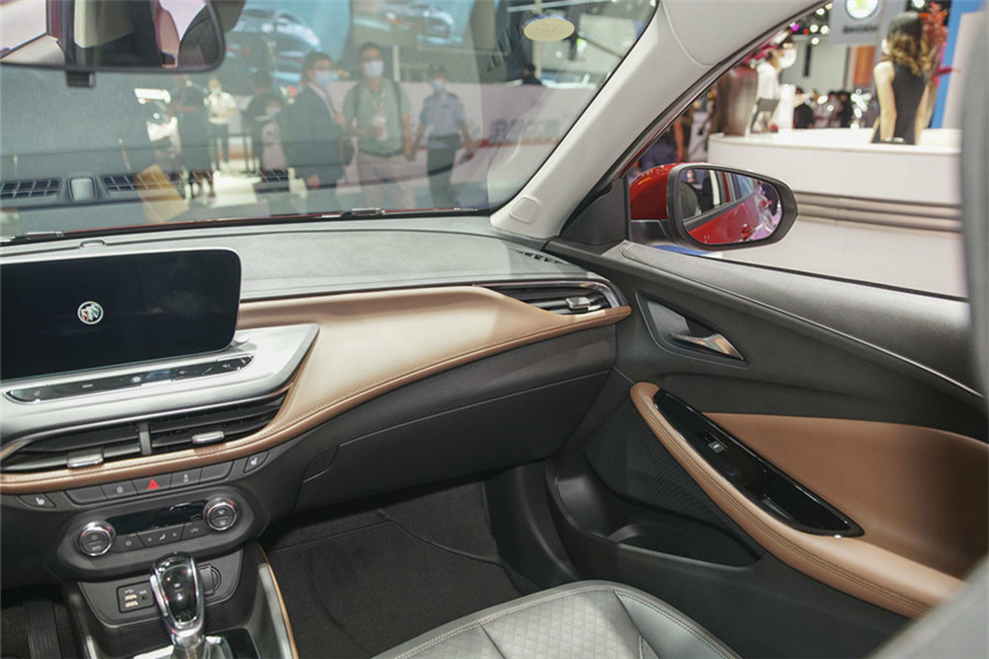 细品别克威朗pro焕新升级了什么,科技塑造高颜值实拍别克威朗progs