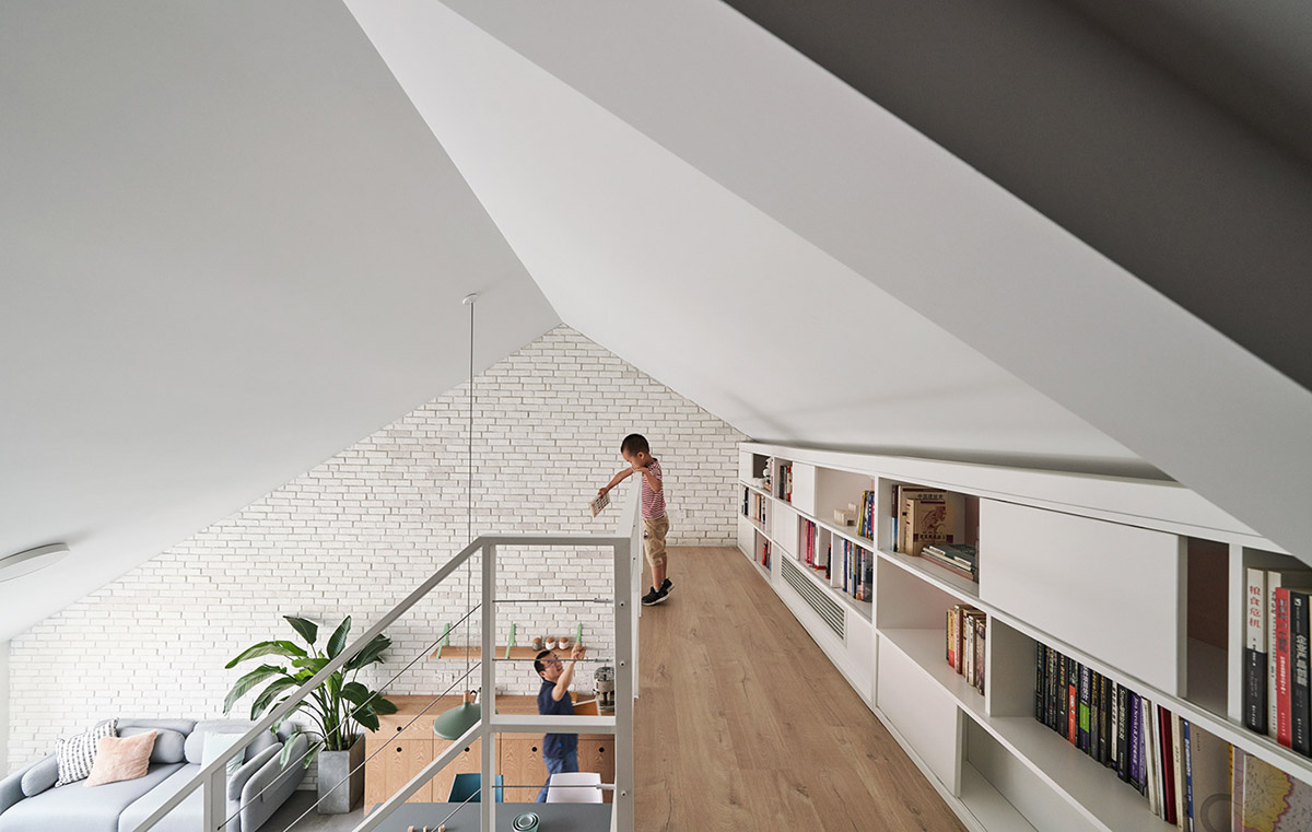 斜屋顶是最鸡肋的设计？北京这对夫妇强势SayNo