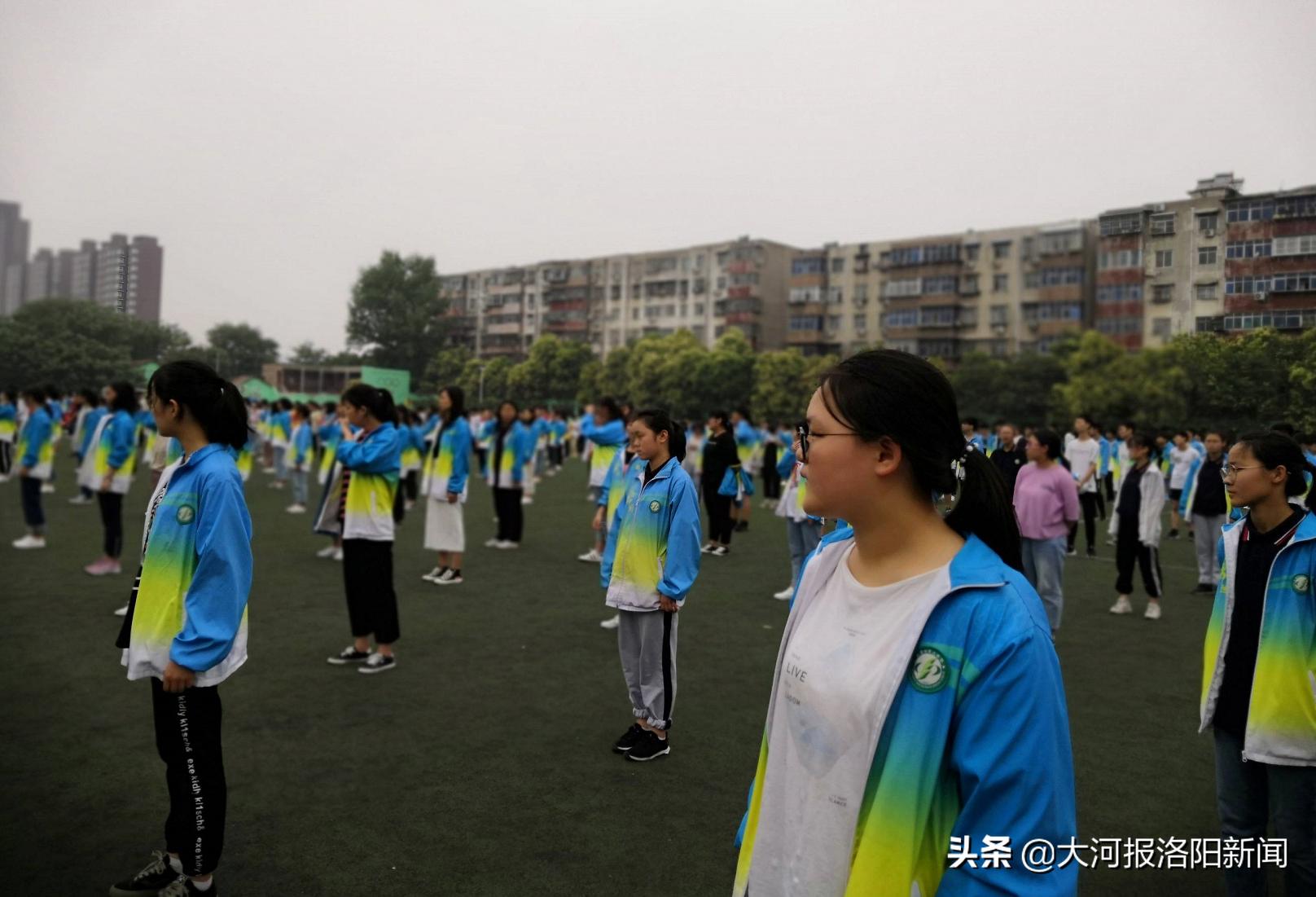决胜2019年高考誓师大会,决战高考全力以赴