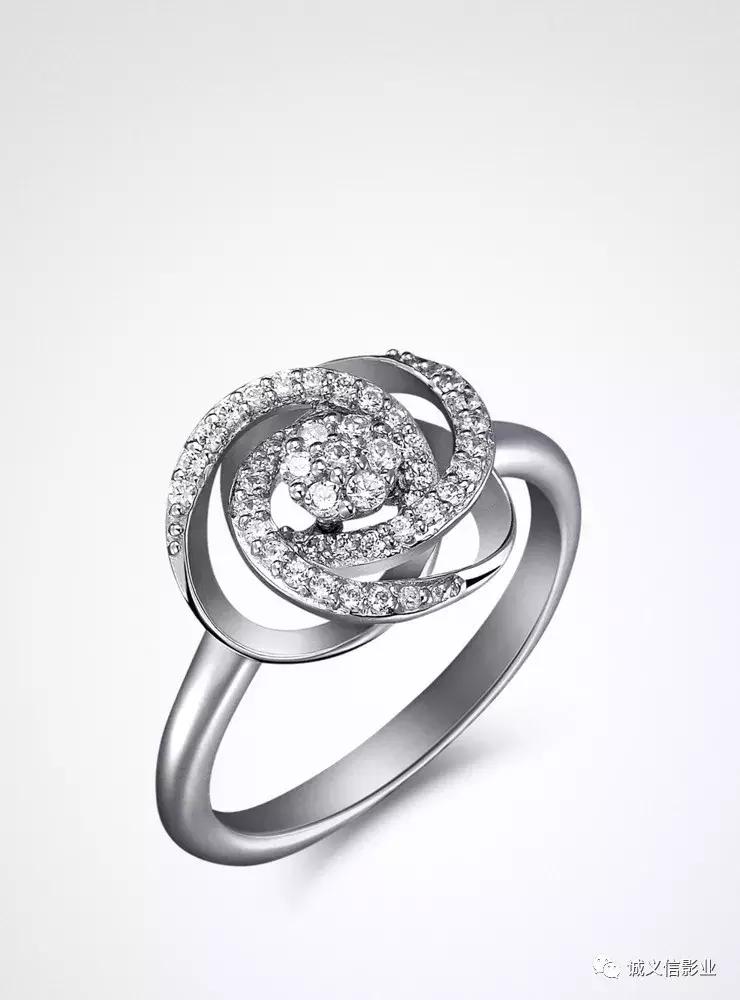 影业看点：如何拍摄珠宝首饰？诚义信影业教你几点~