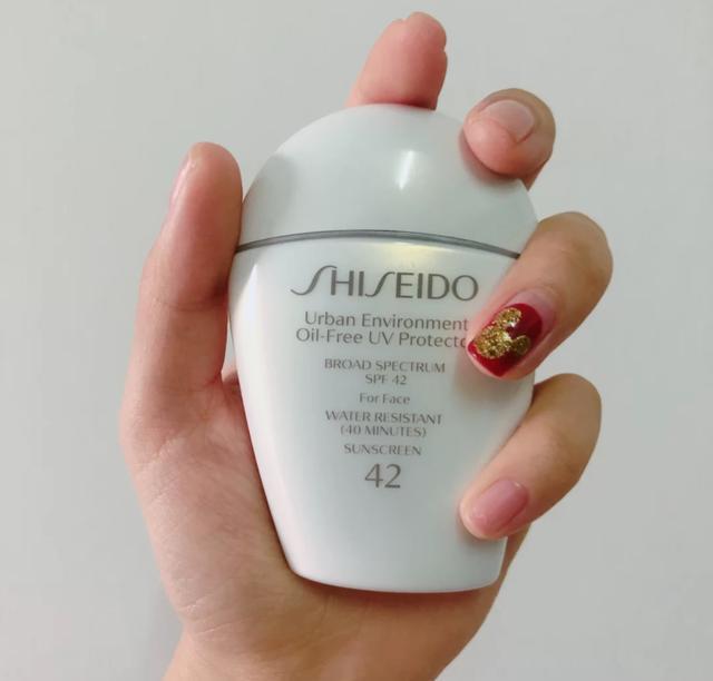 怡思丁防晒和资生堂蓝胖子哪个好,防晒资生堂蓝胖子