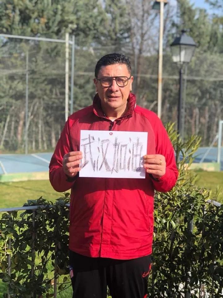 武汉加油中国加油的祝福语老师版,武汉加油中国加油的话语有哪些