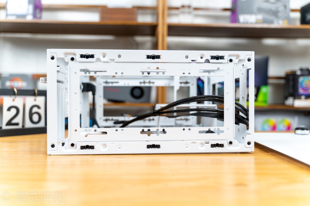 先马趣造白色装机方案,先马趣造im白色机箱