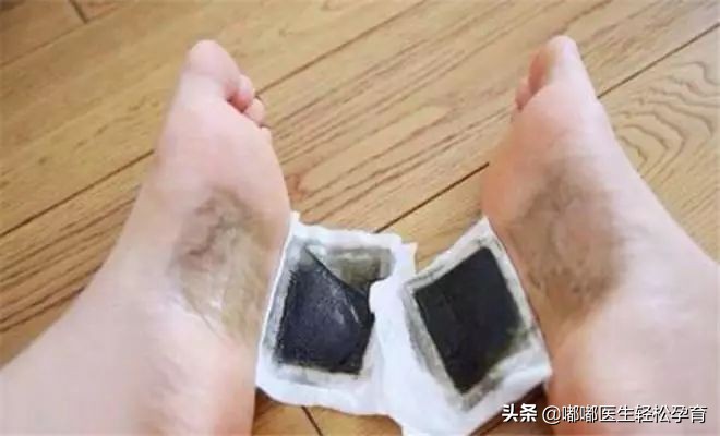兰纳足贴变黑真的排毒吗,艾草足贴变黑真的排毒吗