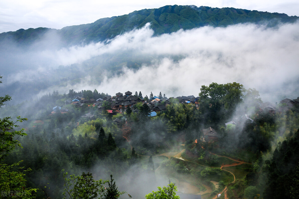 贵州省哪些是世界第一,贵州省有多少个第一中学