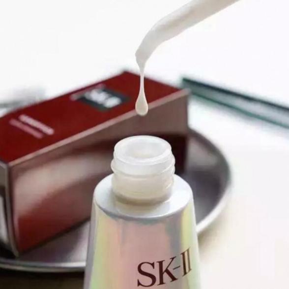 精华水用过还需要用精华液吗,精华水精华乳用了后要洗掉吗