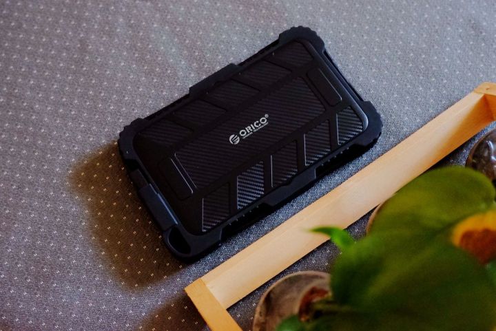 人生初体验之orico25寸三防硬盘盒,orico硬盘盒优缺点