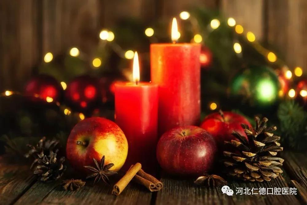 送苹果是平安夜送还是圣诞节送,女生平安夜送男生苹果的含义