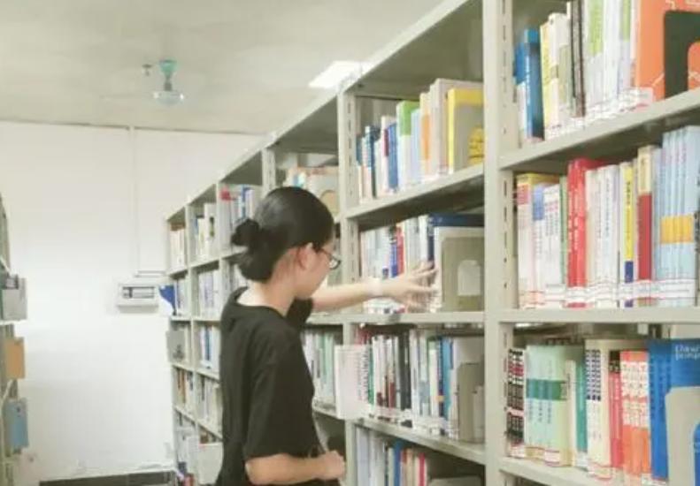 大学适合社恐人的职位,社恐内向自卑人应该做什么工作