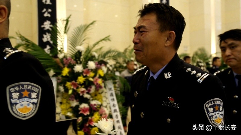 哀痛！他“逃”出了医院，却倒在了岗位上！